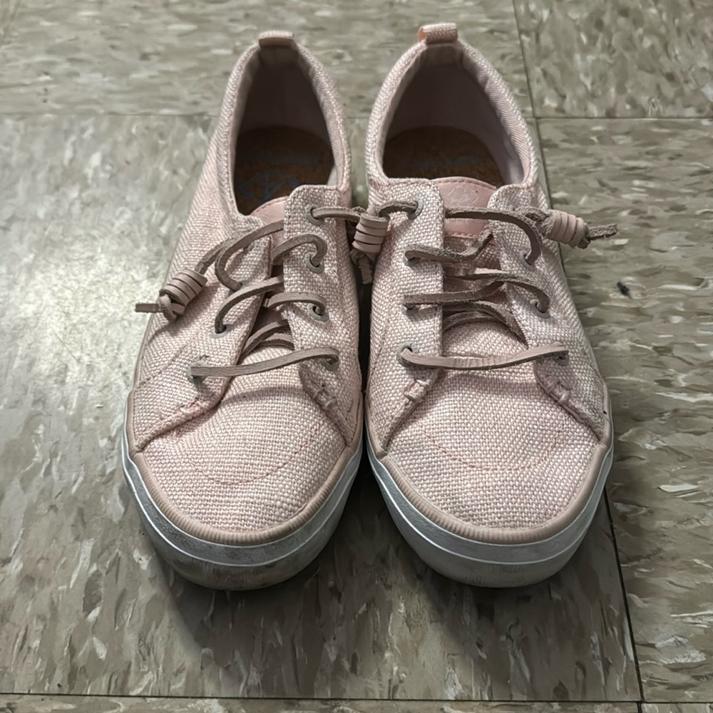 Pink sperry